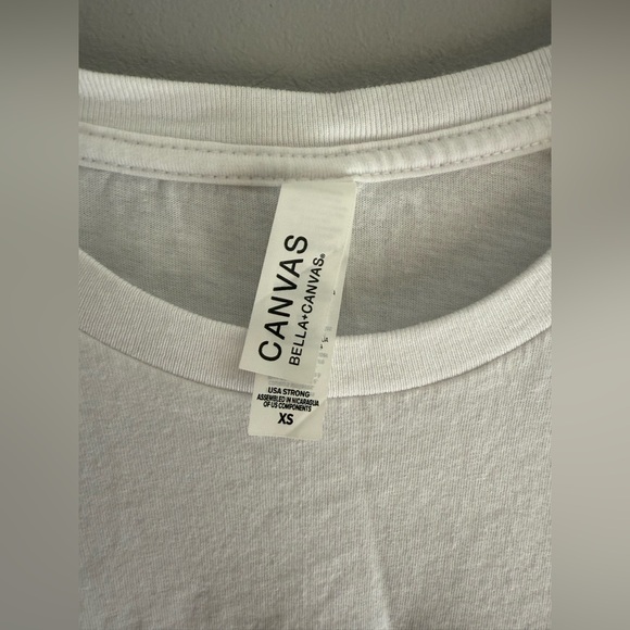 Canvas Disney Princess The Eras Tour Graphic Print Cropped Shirt Women’s SZ XS - Picture 2 of 7